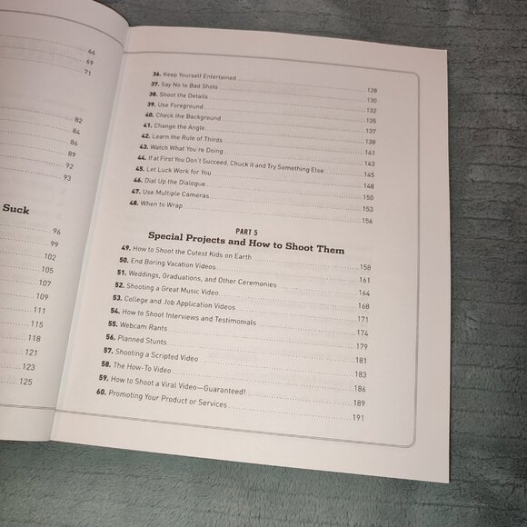 Book How to Shoot Video That Doesn't Suck Film Maker Guide Steve Stockman - Picture 10 of 14